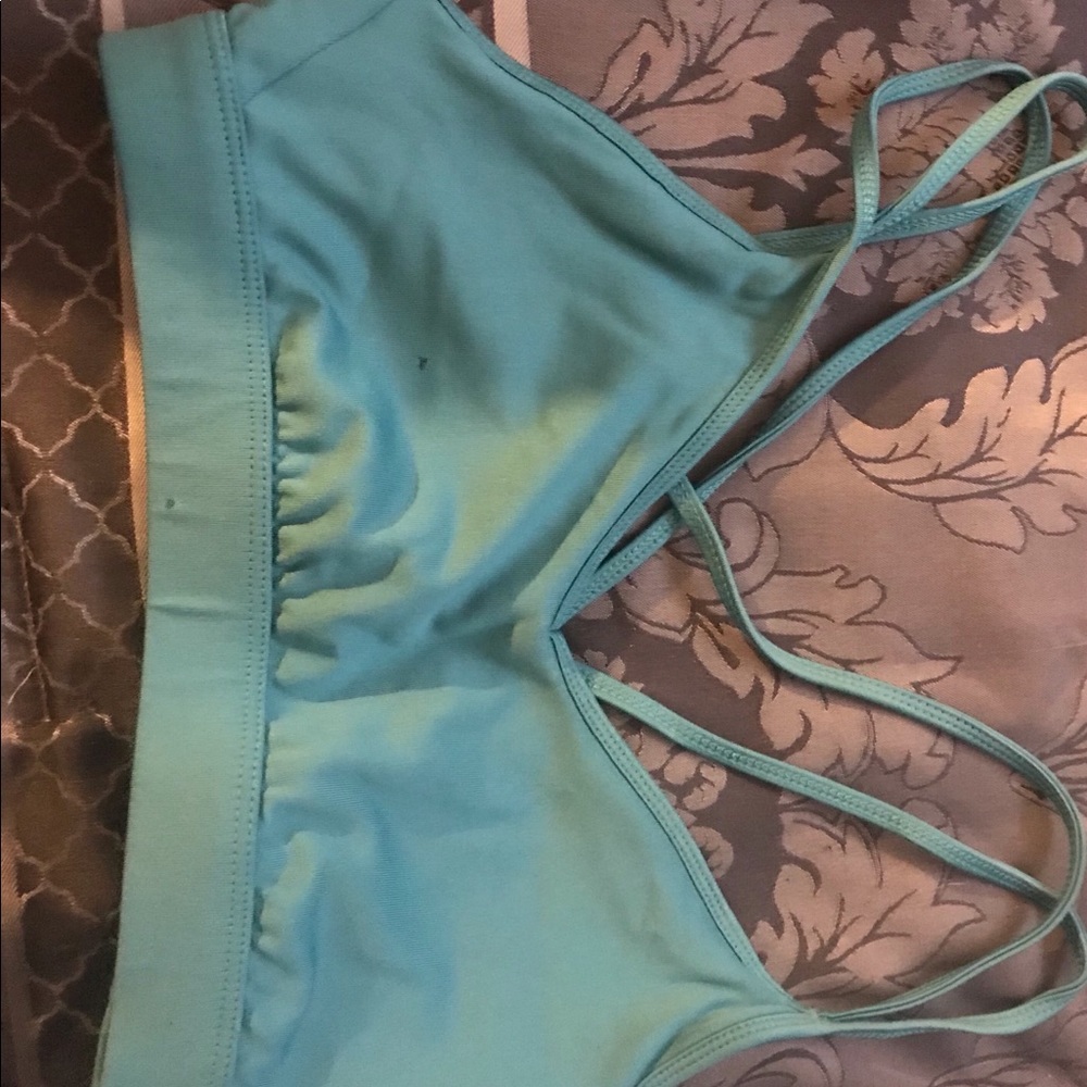 Sports bra